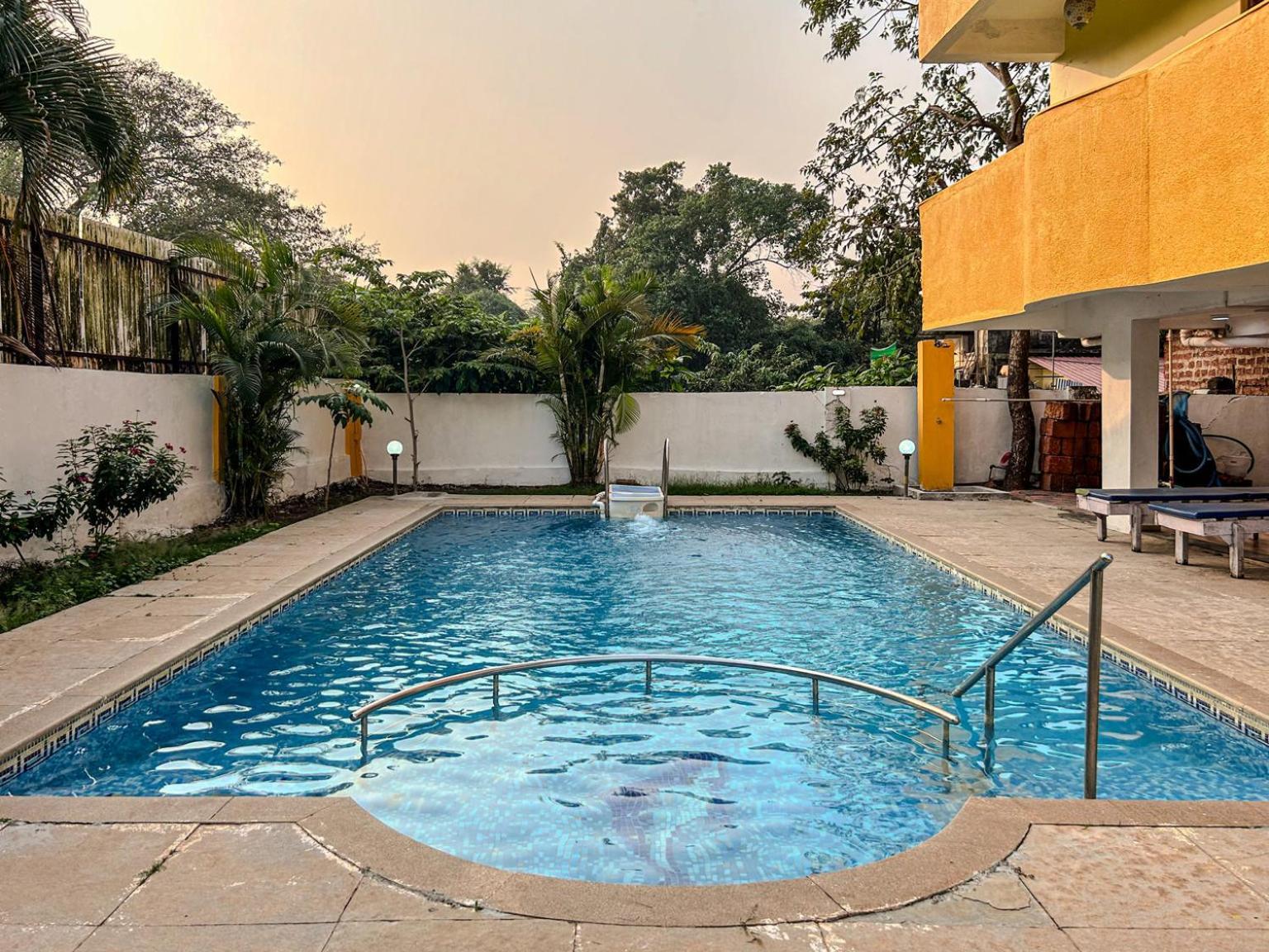 La Costa Residency Hotel Anjuna Buitenkant foto